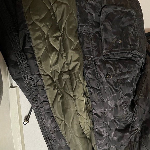 Camo Torrid puff jacket - Picture 16 of 16